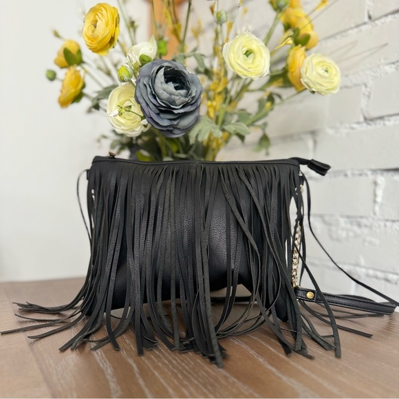 Handbags - Black Western Style Fashion Bag with Gold colored hardware